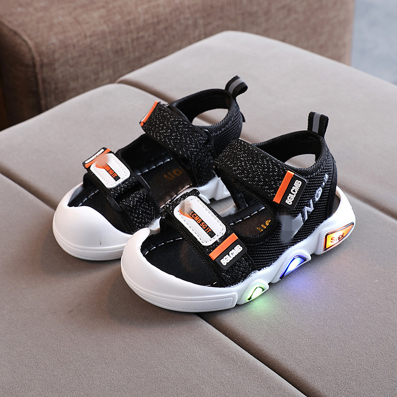 2023 Summer new boys soft-soled beach sandals male baby flashing lights kick-proof children's shoes a generation of hair