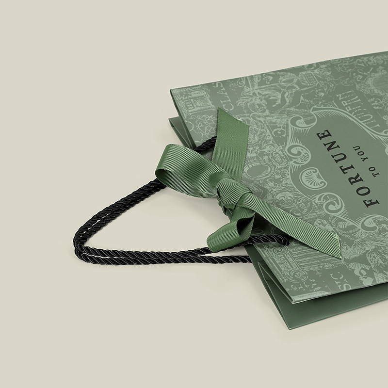 Dark Green Portable Gift Bag Jewelry Cosmetics Shopping Bag Clothing Packaging Bag Paper Bag Advanced Sense Gift Bag