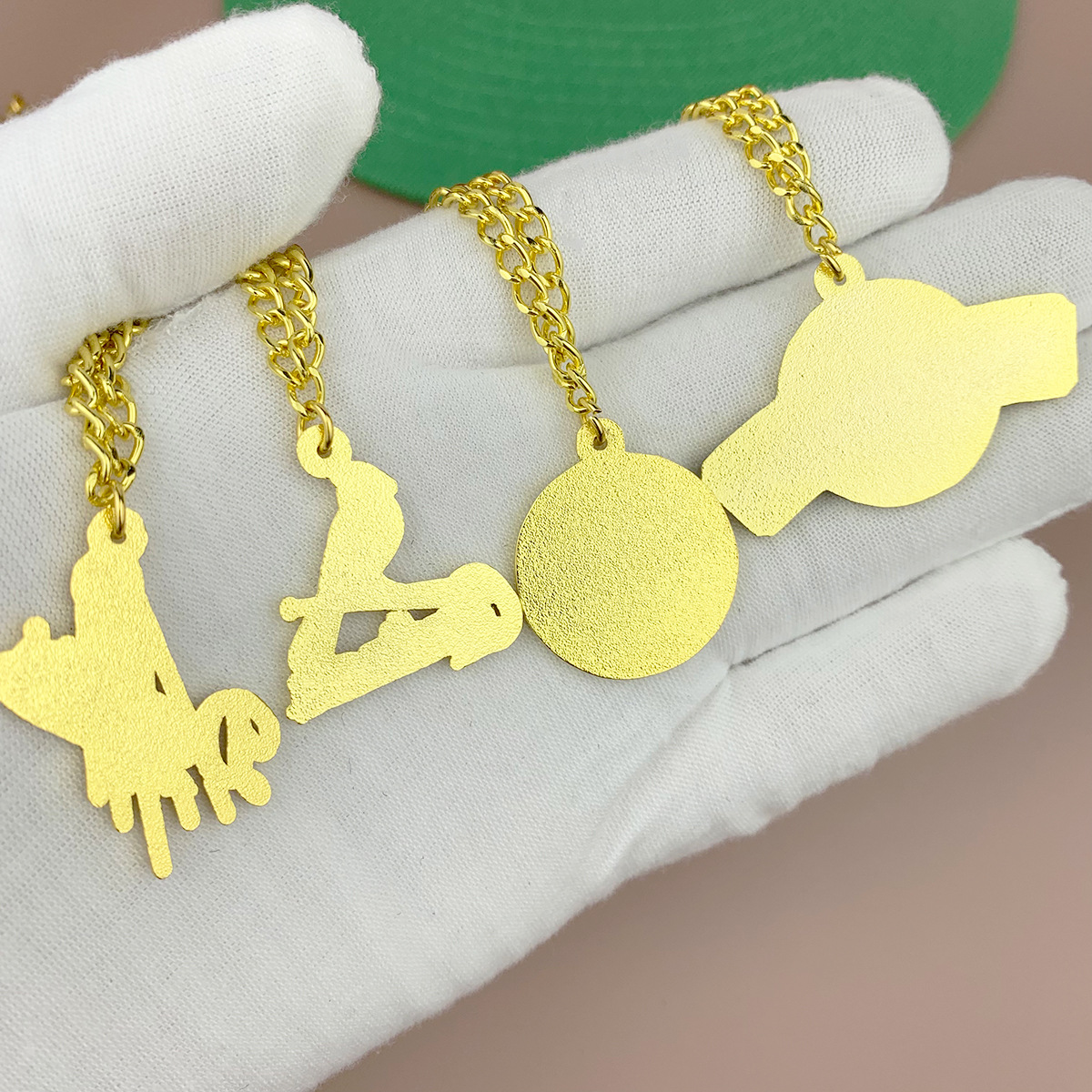In stock baseball team MLB badge decorative cap chain New Era enamel pin brick badge pendant cap pendant suit