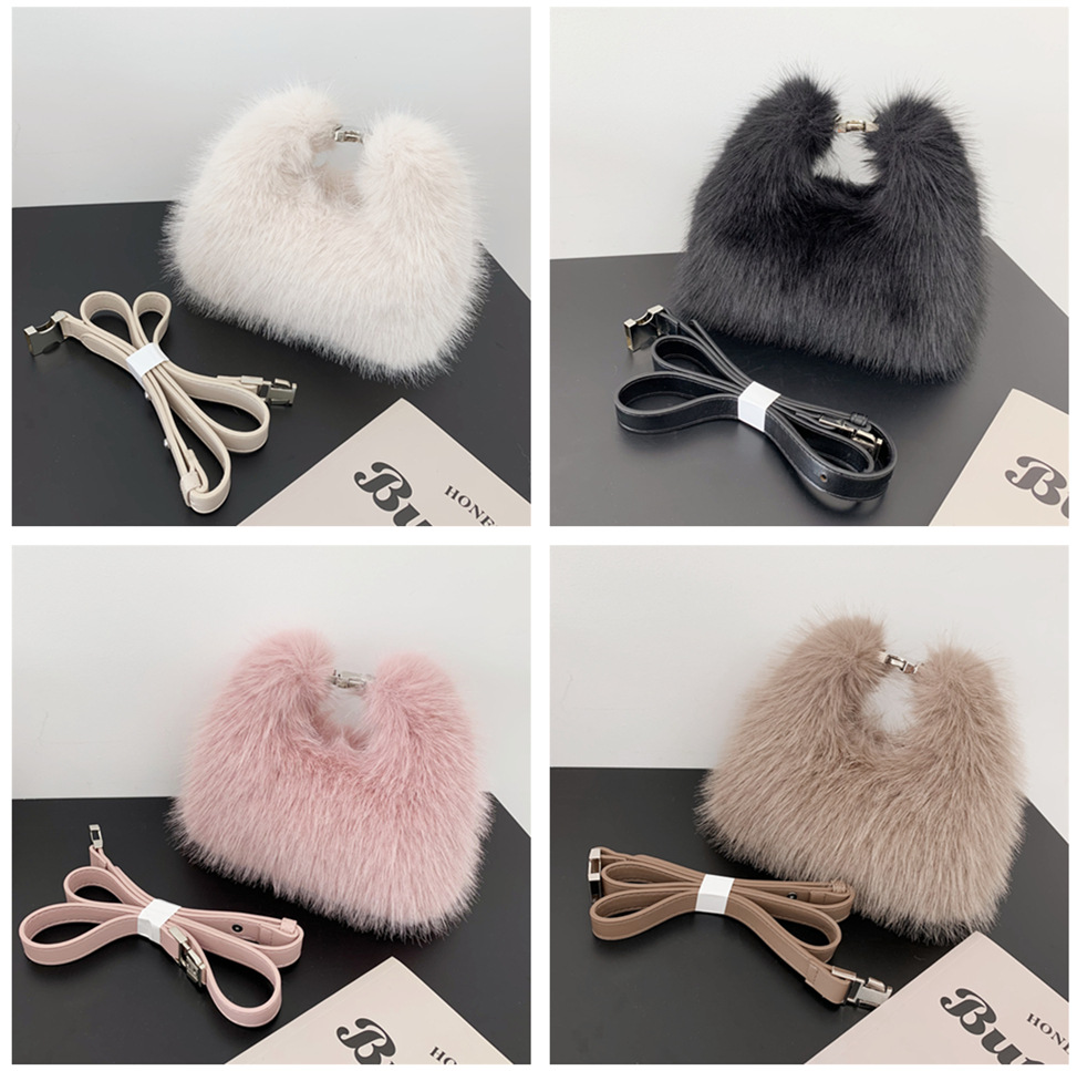 Autumn and Winter new style faux fox fur lunch box bag hand-held evening bag elegant furry bag high-grade plush underarm bag