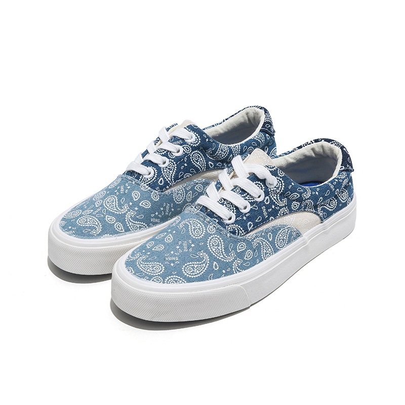 2024 New Cashew Flower Couple Canvas Shoes Men's Color-matching Trendy Men's Cloth Shoes Korean Style Men's Shoes Casual Sneakers