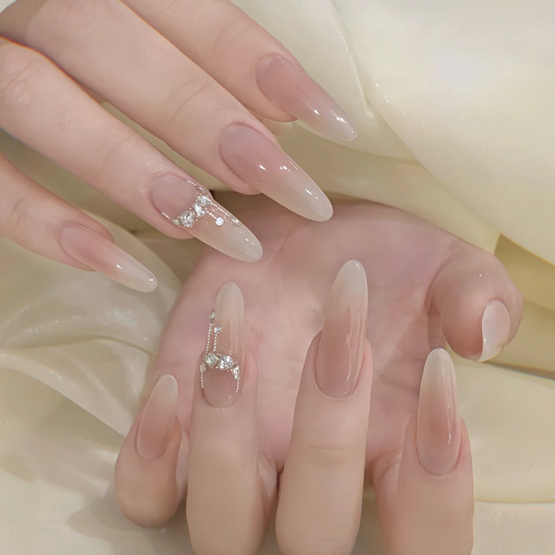 Explosions hand-worn nail piece new 30 pieces of high-grade feeling white French nail patch detachable nail piece