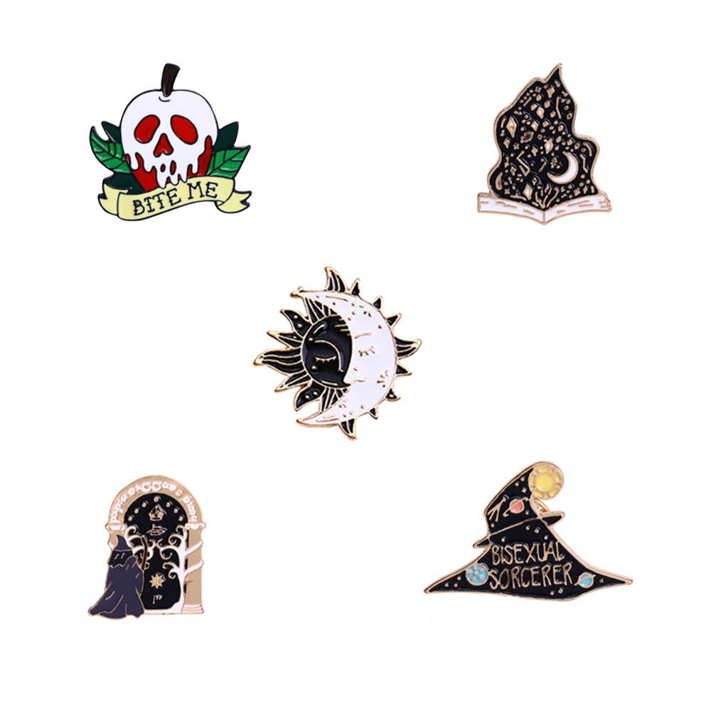 Halloween European and American Black Flame Magic Book Brooch Magic Hat Witchcraft Skull Badge