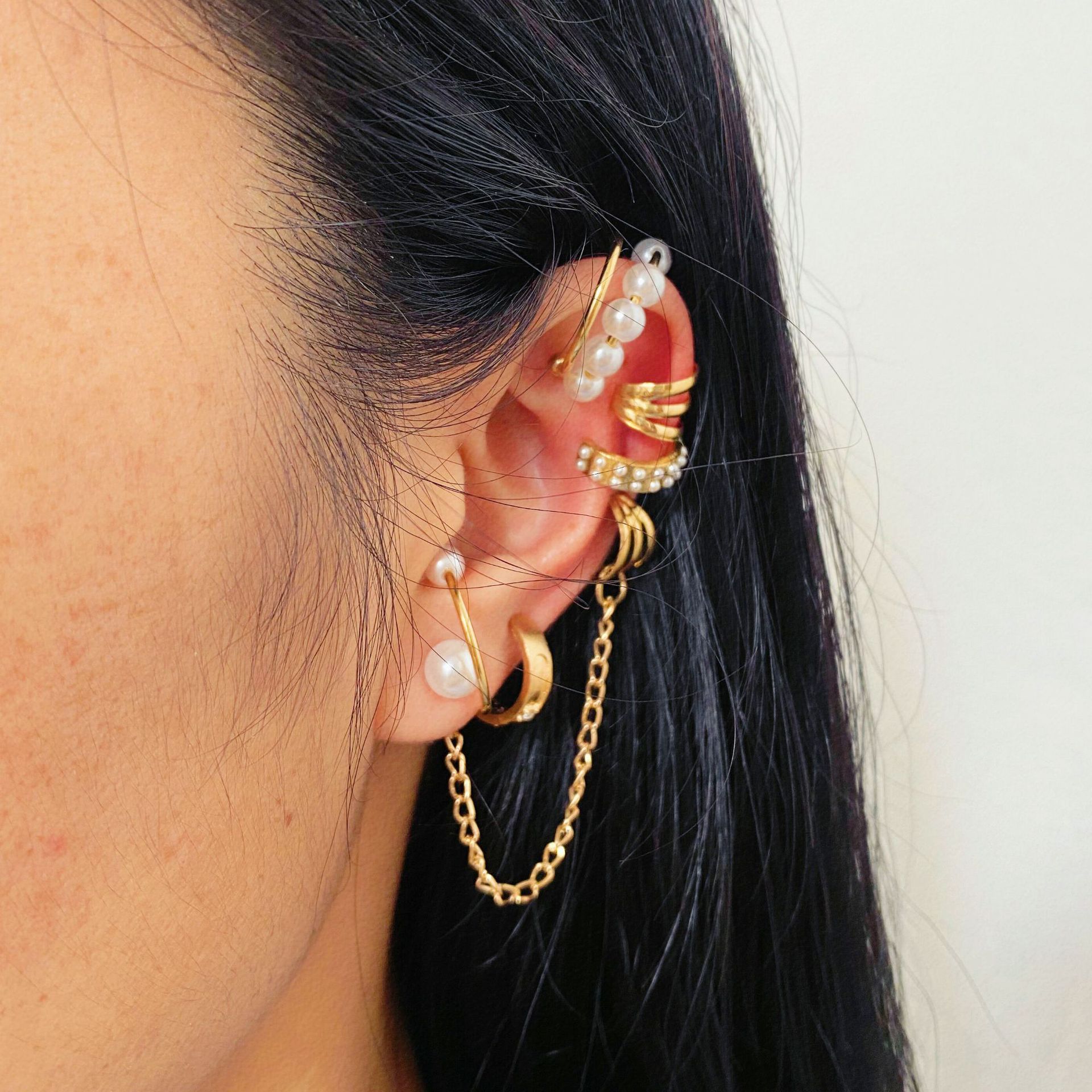 Nei Hot Selling Kreativ Perl Quasten Ouerclips Ouni Ouerlächer Gréisst Perl Ouerclips Set 8 Stécker Set Ouerclips_voghion.com