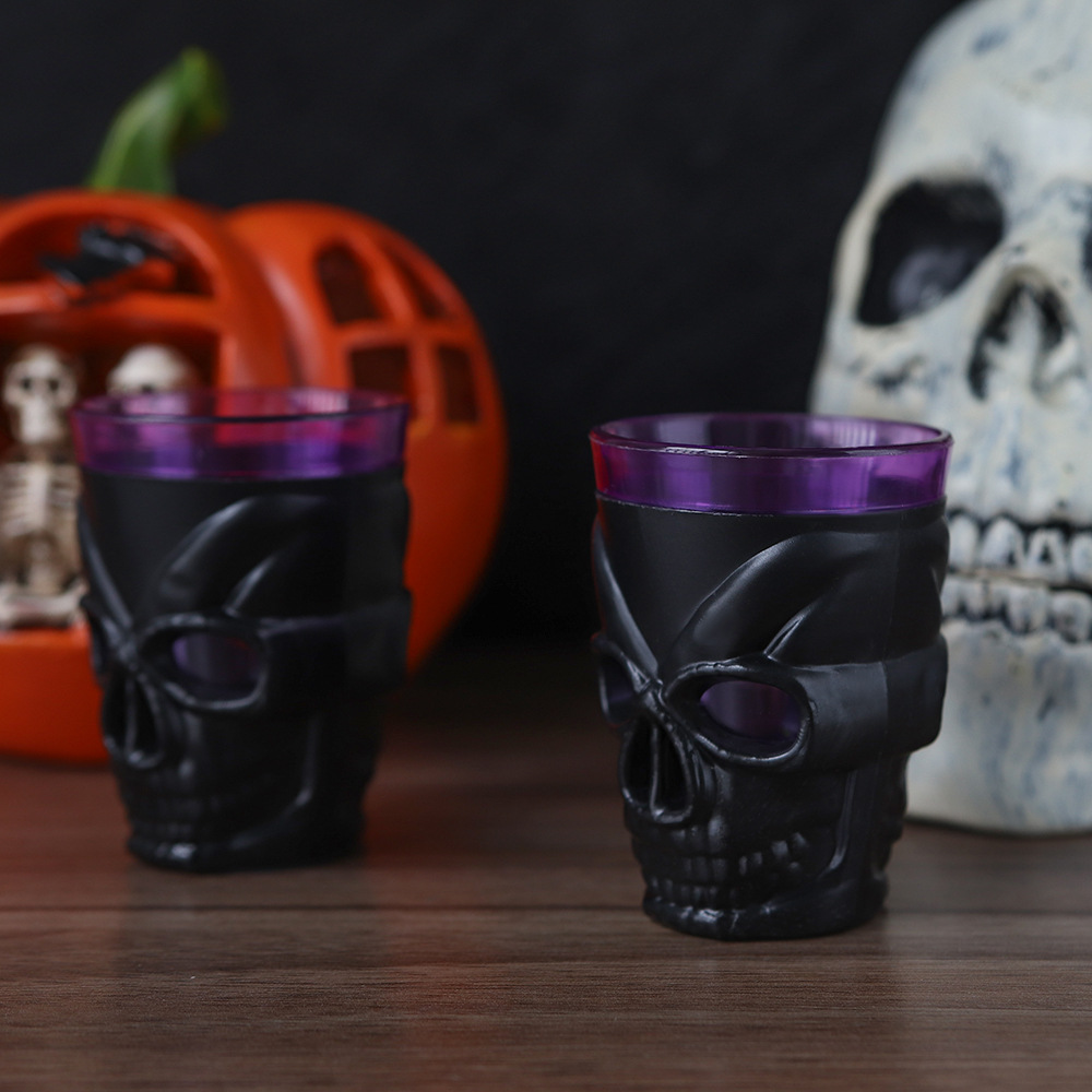 New Halloween luminous wine glass atmosphere layout props horror skull wine glass LED electronic light ornaments wholesale
