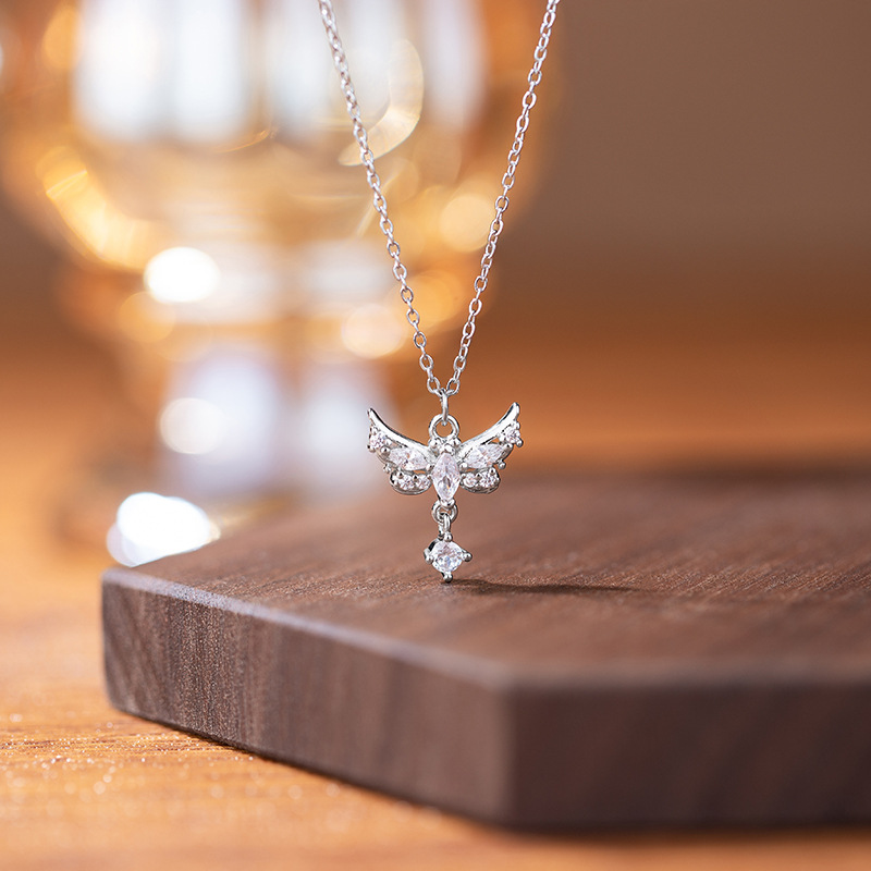 Angel Wings Necklace Women Light Luxury Niche Design Sense Butterfly Tassel Clavicle Chain Stainless Steel Zircon Necklace Chain Wholesale