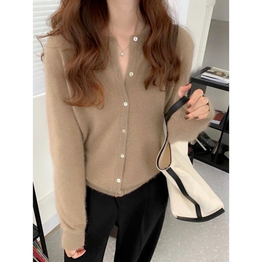 2023 Spring and Autumn new round neck purple short knitted small cardigan loose outer sweater coat for women