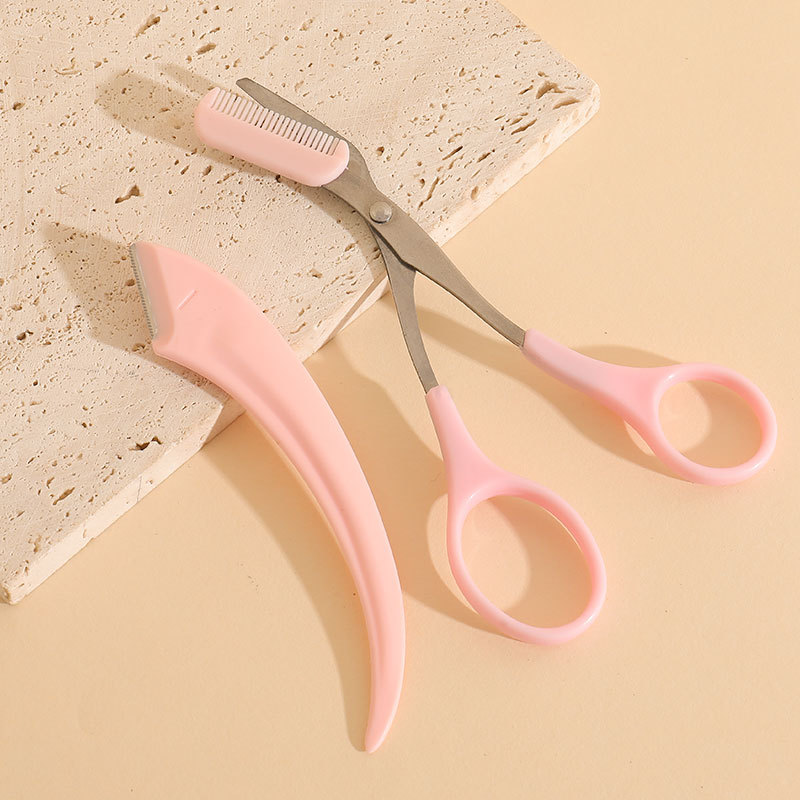 A generation of hair trimming eyebrow scissors beginners eyebrow trimming knife beauty makeup tools meniscus eyebrow trimming knife with comb eyebrow trimming scissors set