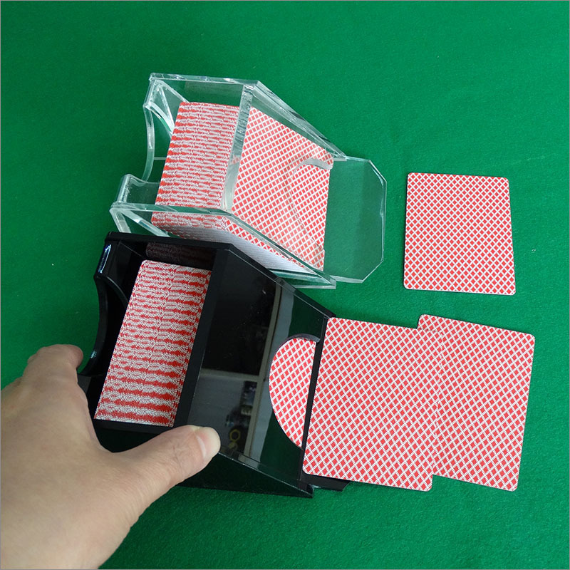Texas poker baccarat card issuing device can send 1 pair of poker card issuing machine acrylic transparent black card issuing boots