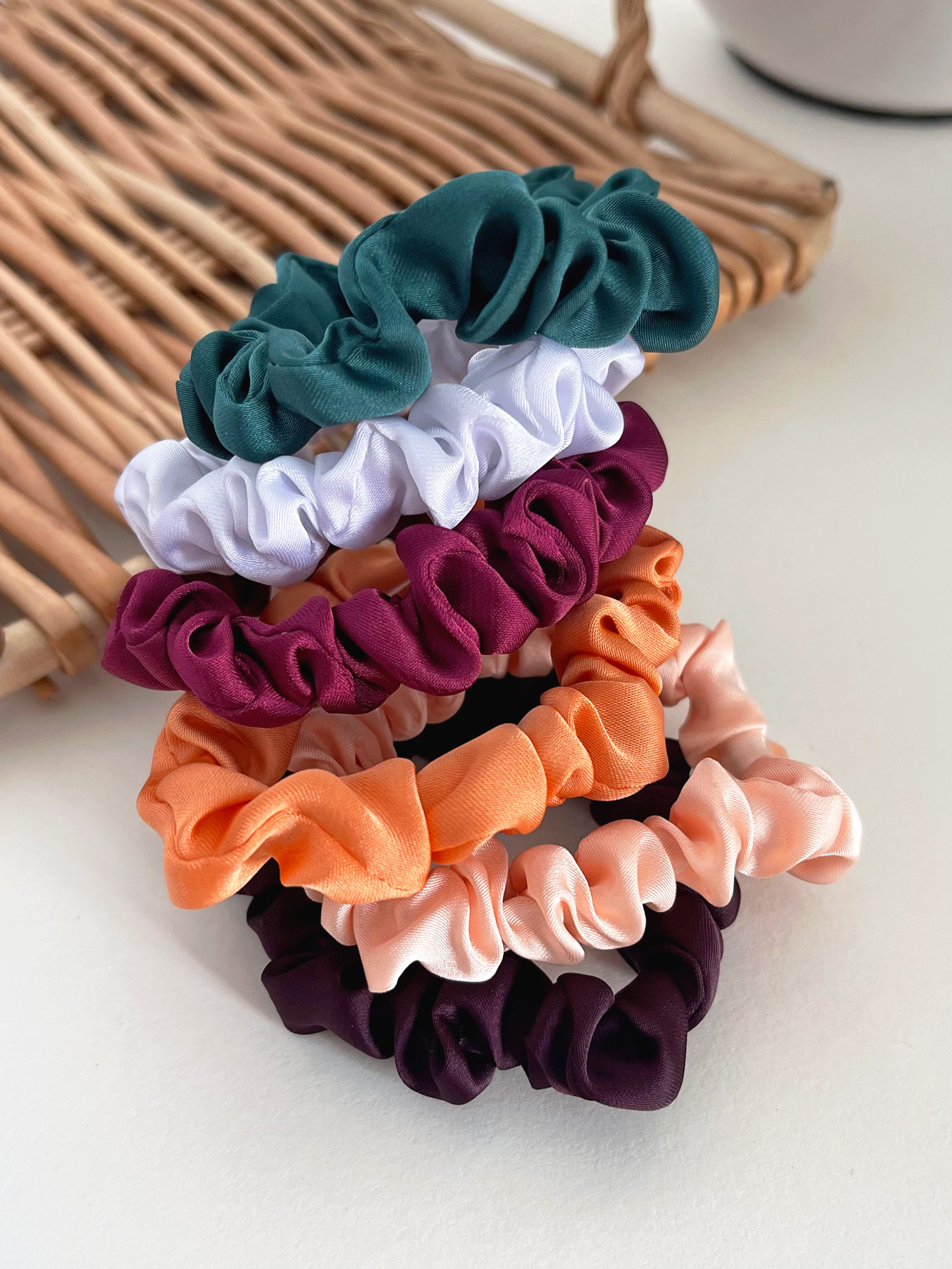 Satin fabric large intestine hair band hair accessories hair rope European and American cross-border Women's rubber band set simple hair rope headdress wholesale