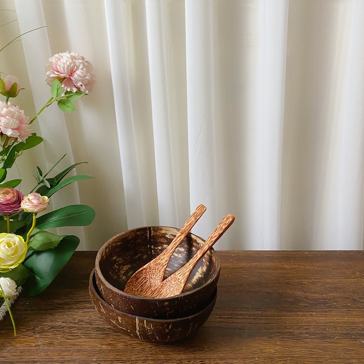 Vietnam Coconut Shell Bowl Coconut Shell Storage Decorative Tableware Rice Bowl Sugar Water Light Food Container Fruit Milkshake Sala Bowl