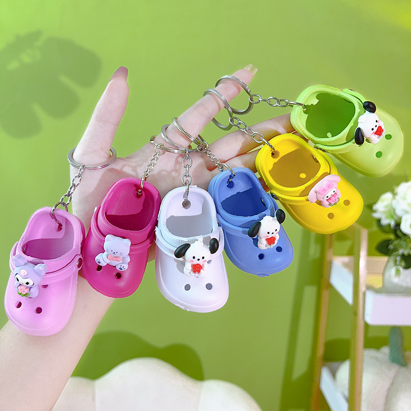 New cute small mini slippers hole shoes steam couple keychain shoes backpack pendant small gifts wholesale