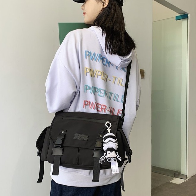 Messenger Bag Men's Hong Kong style large capacity trendy cool messenger bag functional style all-match workwear shoulder bag student class backpack