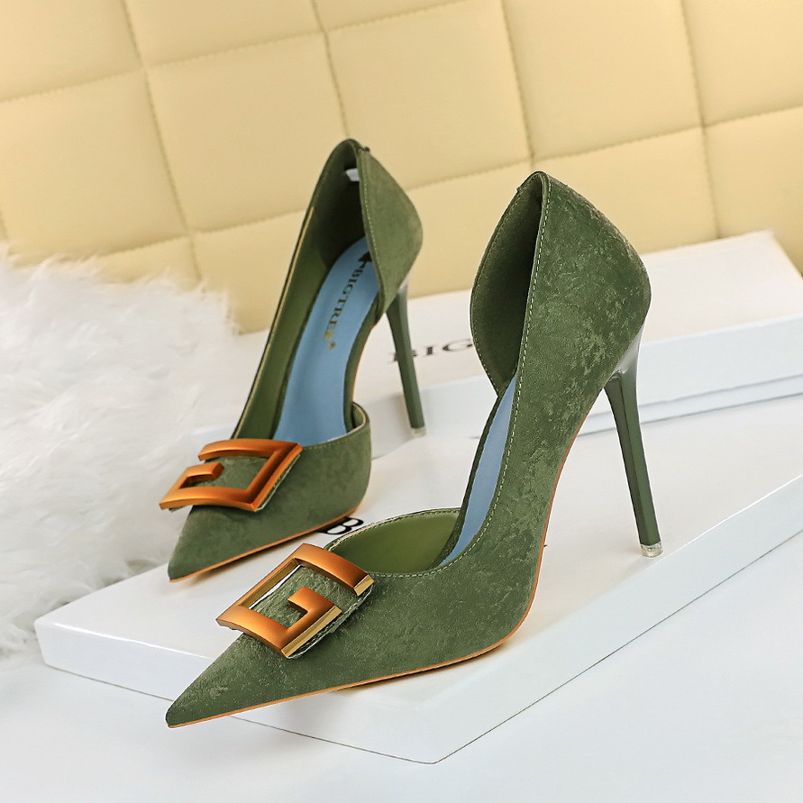 6168-2 European and American Sexy Nightclubs Skinny Thin Heel High Heel Shallow Mouth Pointed Side Hollow Square Buckle Single Shoes High Heels