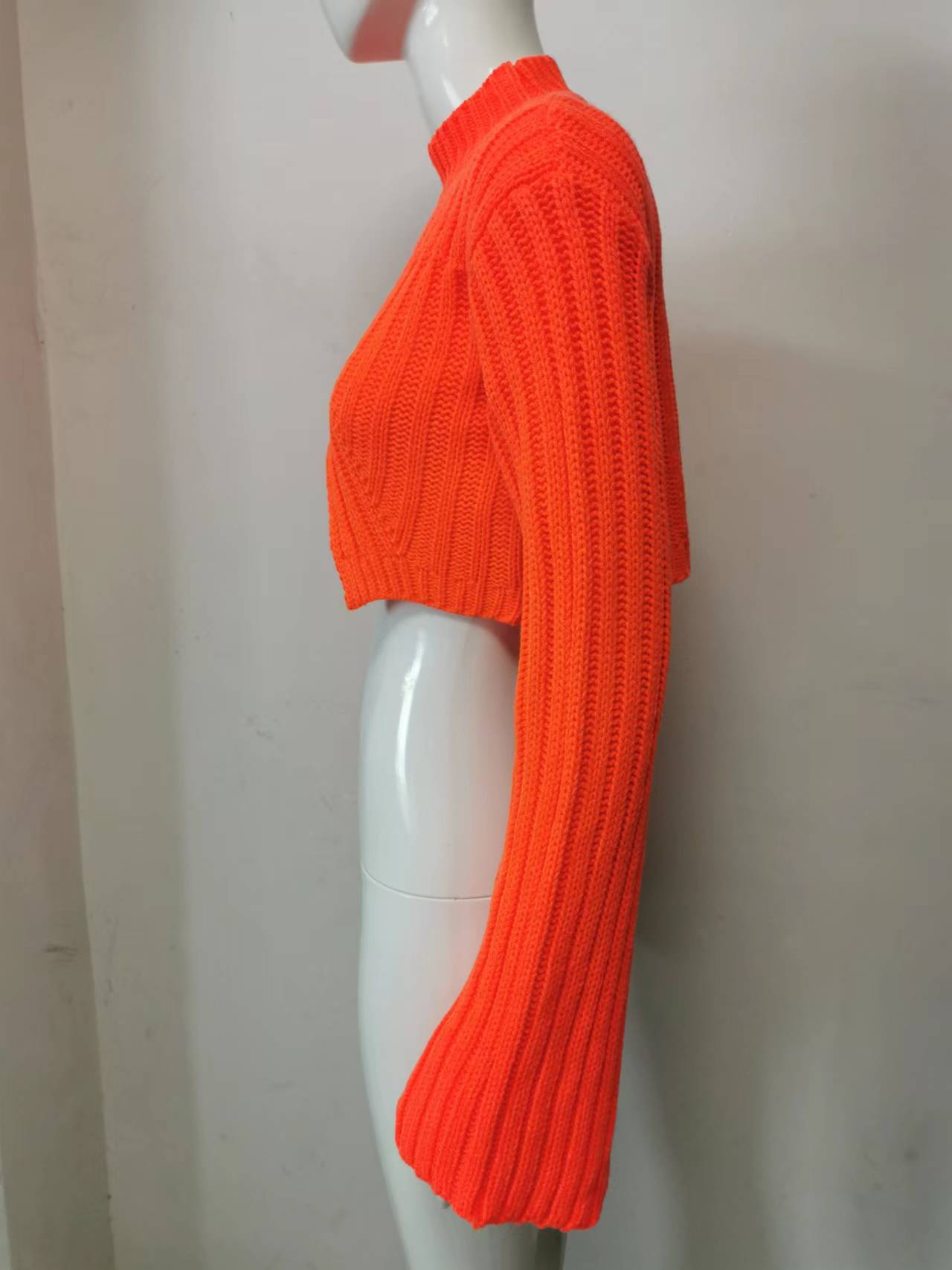 Pull d'automne et d'hiver 2022 couleur unie pour femme, décontracté, simple, à manches longues, col rond, classique, serré, irrégulier, nombril, taille moyenne, vêtements pour femmes_voghion.com