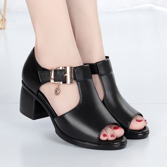 Fish toe sandals women's 2022 summer new Roman ladies thick heel middle heel women's shoes middle-aged mother shoes wholesale