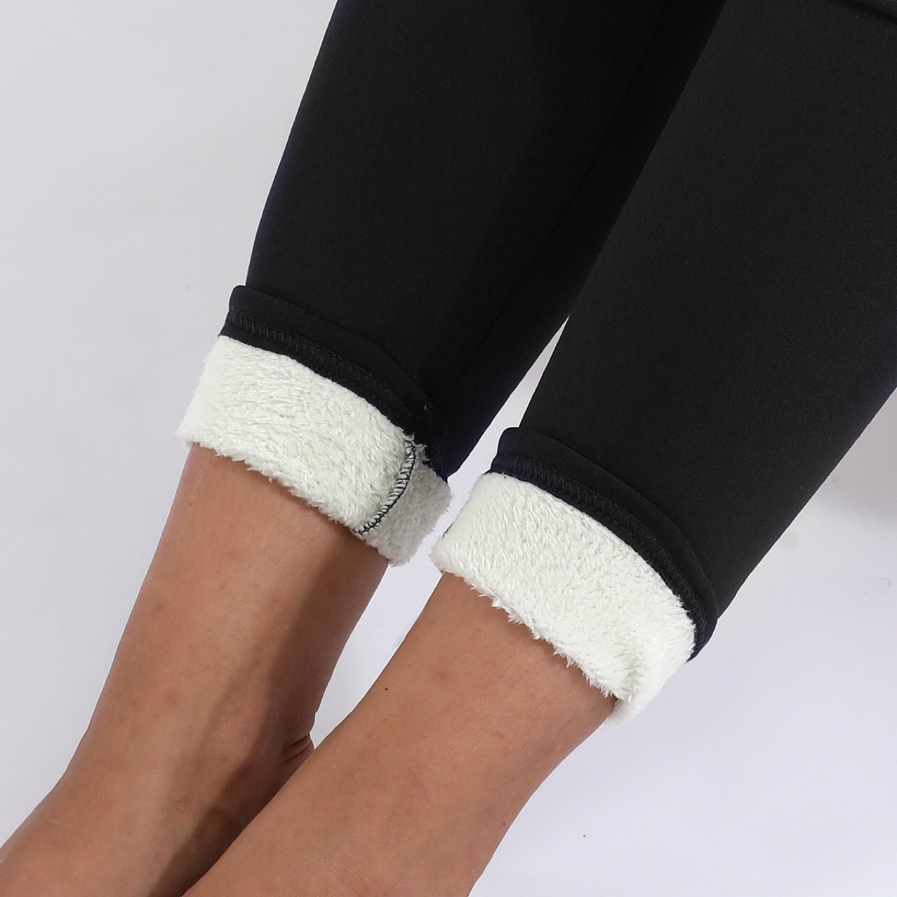 Cross-border direct supply fleece-lined thick lambswool leggings women's outer wear skinny pants stretch high waist slim warm pants