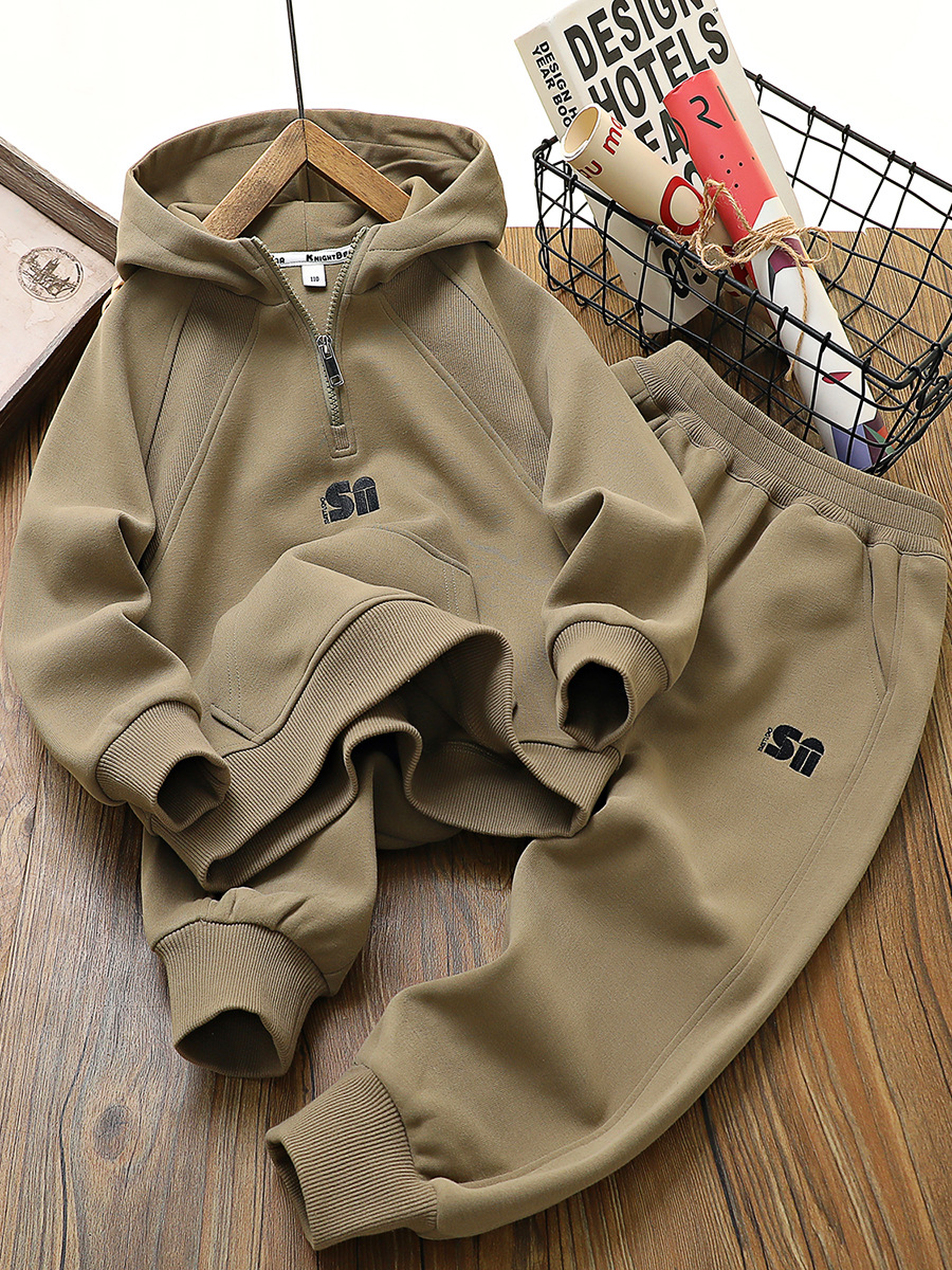 Children's Wear Boy's Autumn and Winter Wear suit 2023 New Korean Style Autumn and Winter fleece-lined Wear Two-piece Set