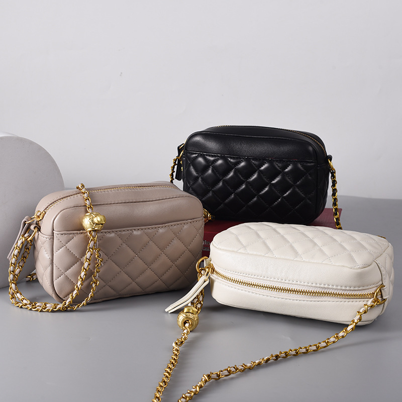 Okaqi new women's bag Korean style small square bag fashion simple messenger bag shoulder bag fashion rhombus bag wholesale
