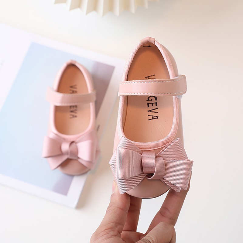 Girls Shoes Spring and Autumn New Children's Shoes Black Leather Shoes Baby Baby Baby Bow Soft Sole Princess Shoes for 2023