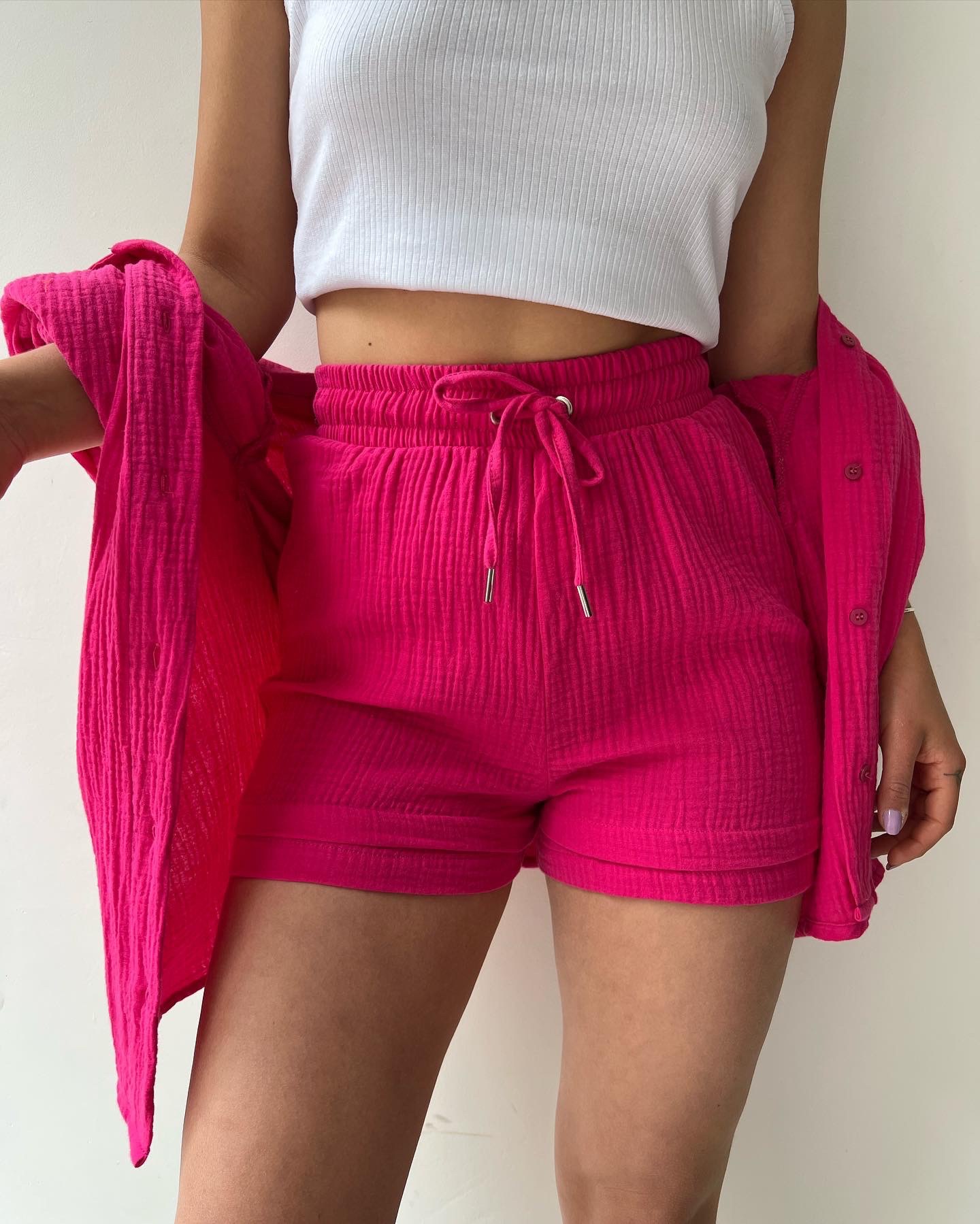 2023  European and American Women's Wrinkled Lapel Long Sleeve Shirt High Waist Drawstring Shorts Fashion Casual Two-Piece Set_voghion.com