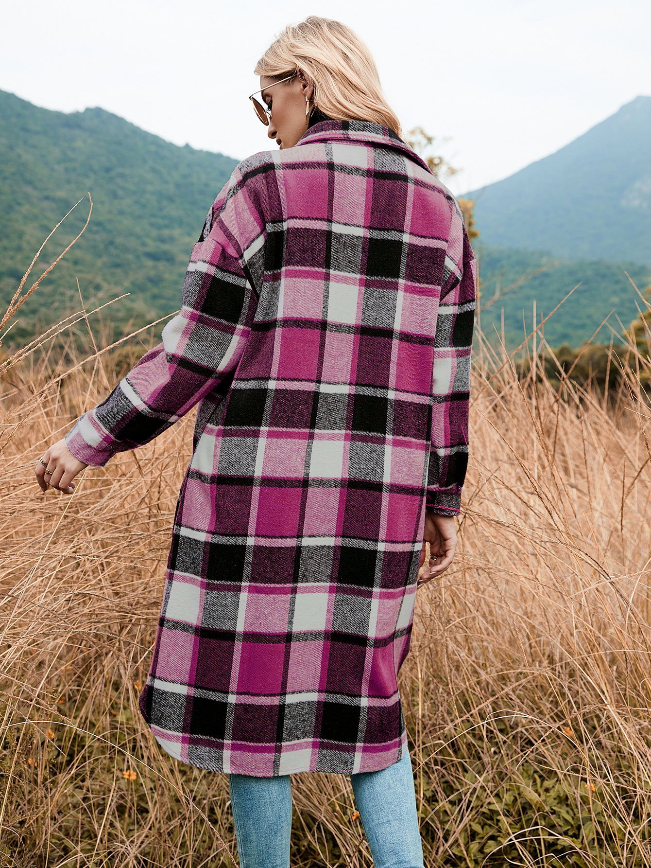 2022 autumn and winter European and American temperament windbreaker coat side slit lapel loose woolen plaid shirt coat in stock_voghion.com