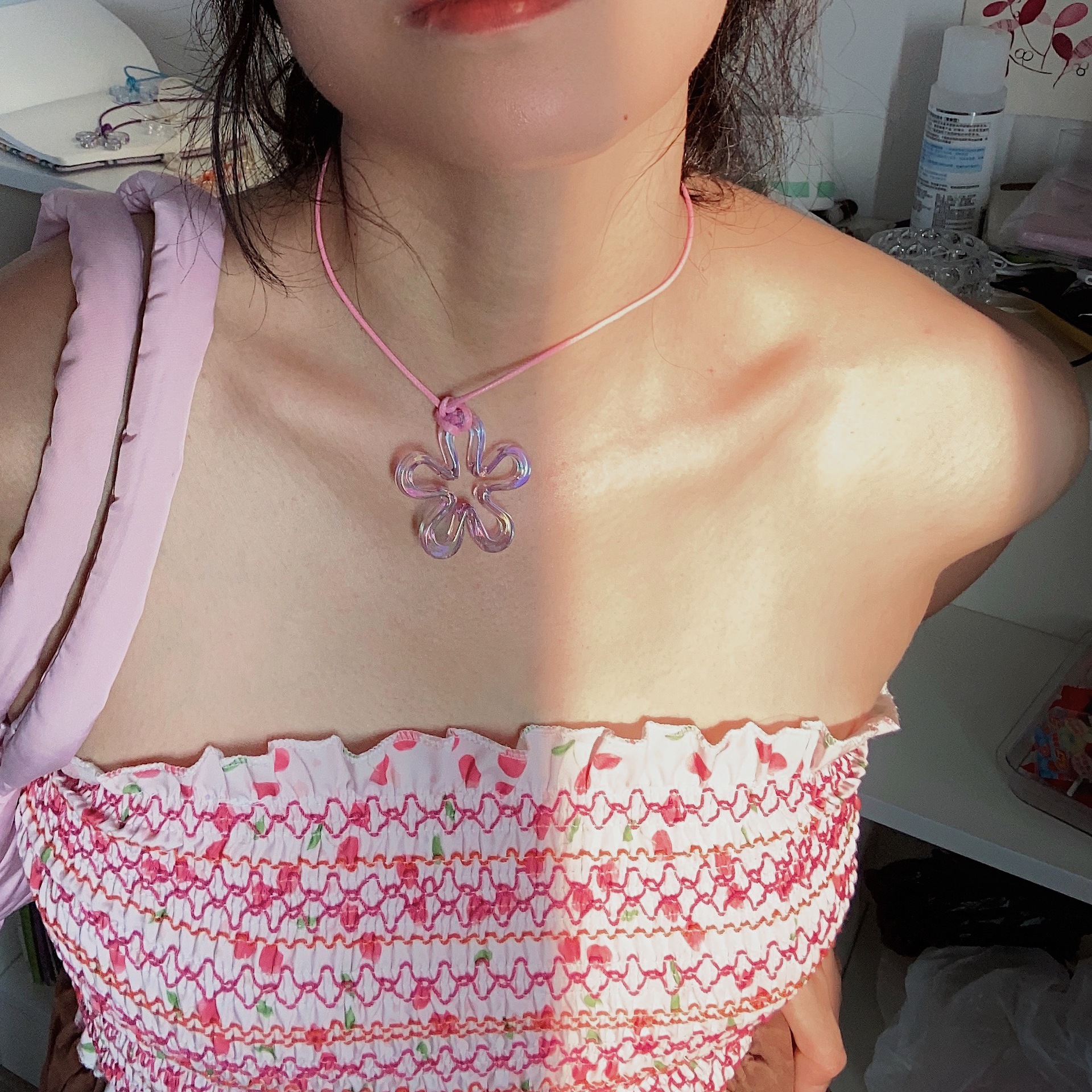 鐳射線條花朵 ins風跨境歐美小眾設計鏤空梅花臘繩項鍊多巴胺甜美