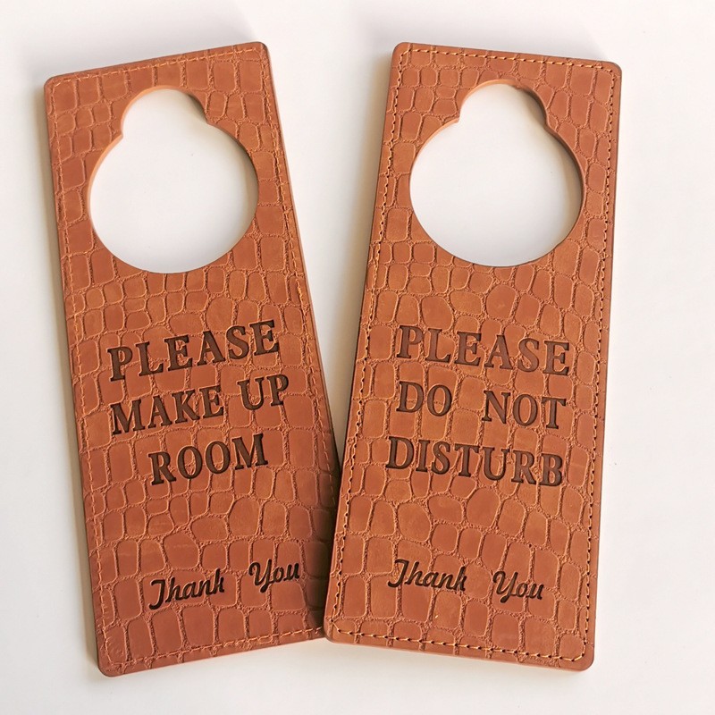 Cross-border exclusive leather hotel door do not disturb card PU leather please clean the door hanging prompt card new product