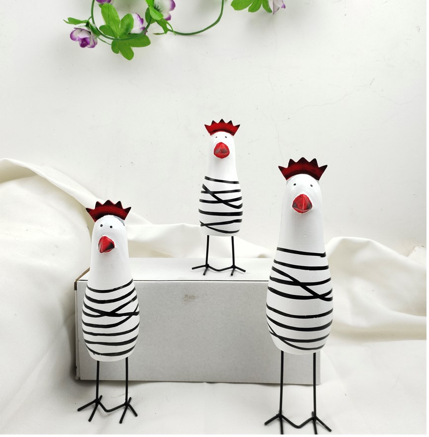 Mediterranean Style Wooden Crafts Wood Carving Rooster Chicken Family 3-piece Set Painted Gift Creative Desktop Ornaments