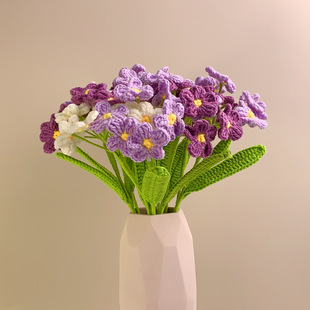 Forget-me-not hand-woven eternal bouquet crochet hook wool flower simulation flower finished Teacher's Day gift