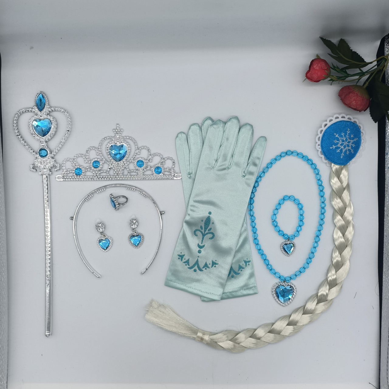 Frozen with the same version of the Princess cosplay magic wand crown ring earrings bracelet glove set