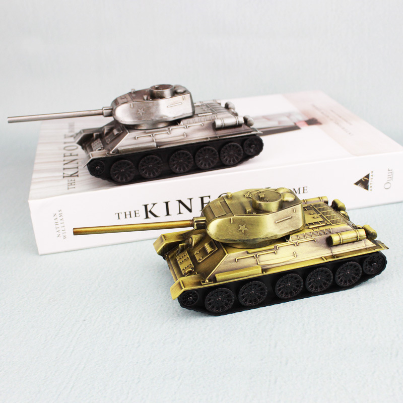 Wholesale zinc alloy tank simulation military model Metal Crafts Home ornaments retro T34