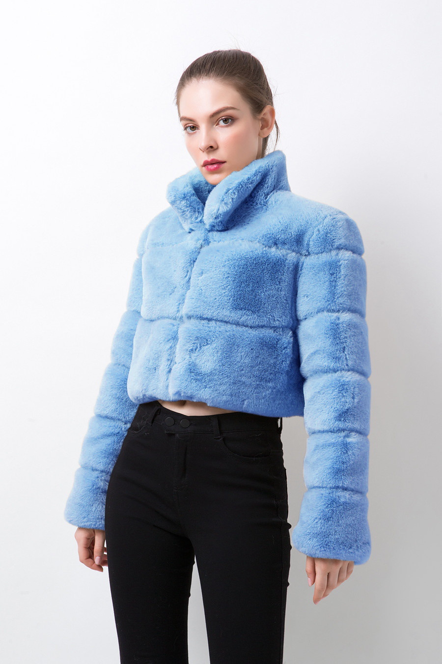 2022 new fur European and American imitation fur women's coat imitation fox fur horizontal stitching artificial fur in stock
