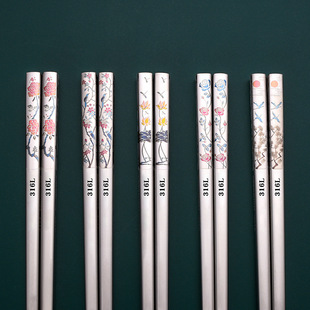 316L Stainless Steel Long Chopsticks Non-slip Household Mildew-proof Tableware 304 Color Laser Spoon Fork Holiday Gift