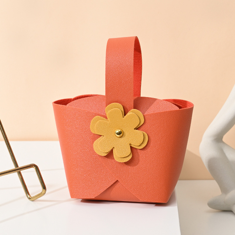 European Style Creative Wedding Candy Box Leather Portable Candy Bag ins Style Wedding Accompanying Gift Return Candy Packaging