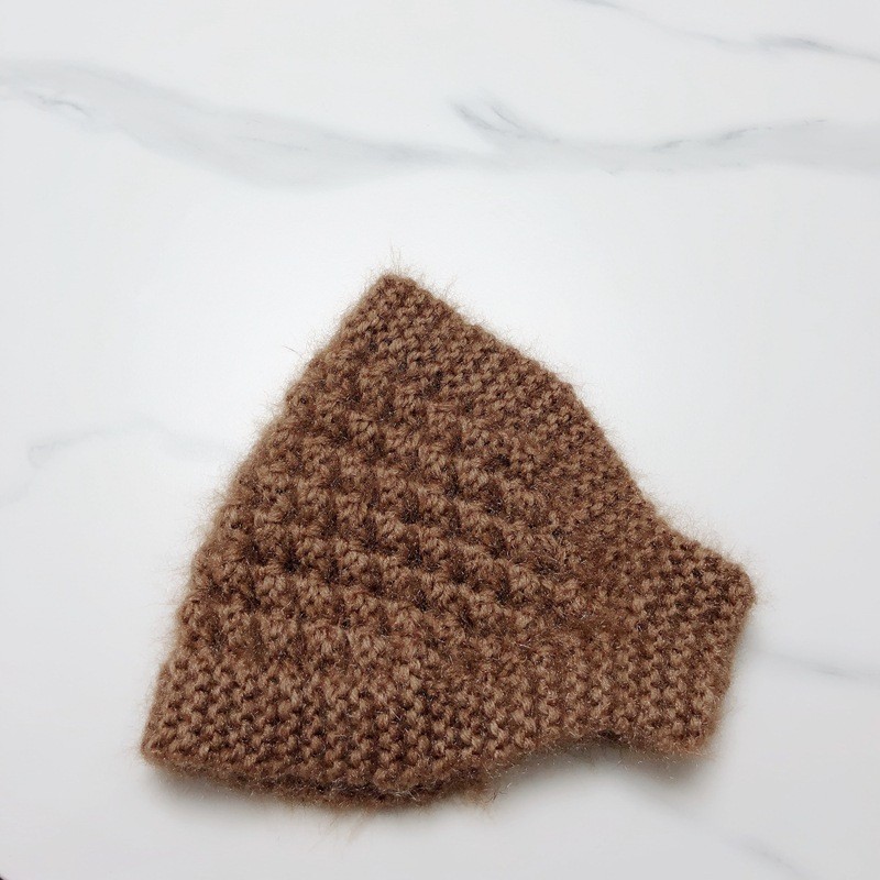 Pineapple Hat Knitted Cap for Autumn and Winter, Lacy Design, Warm and Ear-Protecting, Two-in-One Use Can Be Worn as a Scarf, Material