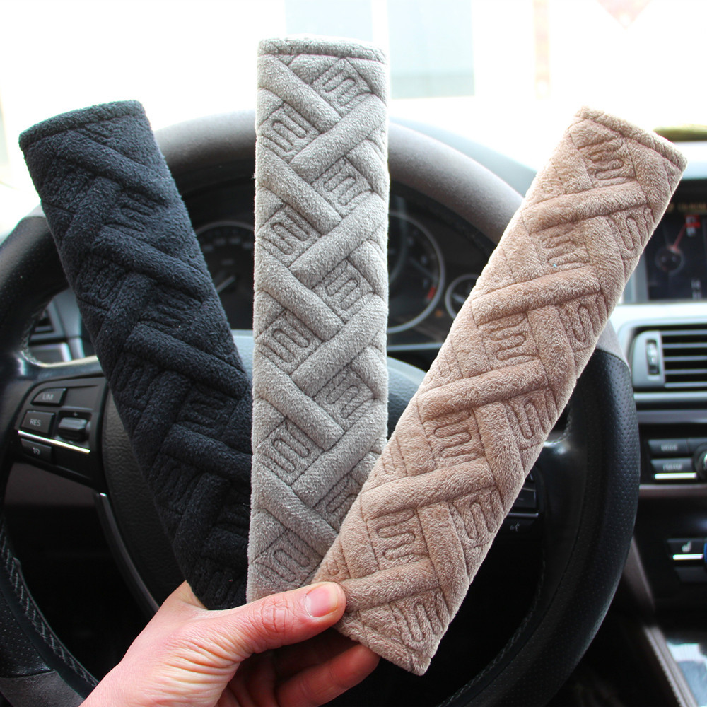 Cross-border car supplies safety belt shoulder pad plush car shoulder pad embroidered shoulder pad Four Seasons universal car shoulder pad