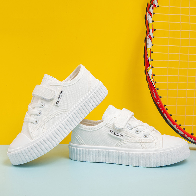 Spring 2024 New Children's White Shoes Boys and Girls Canvas Shoes Breathable Board Shoes Performance Primary School Students' White Single Shoes