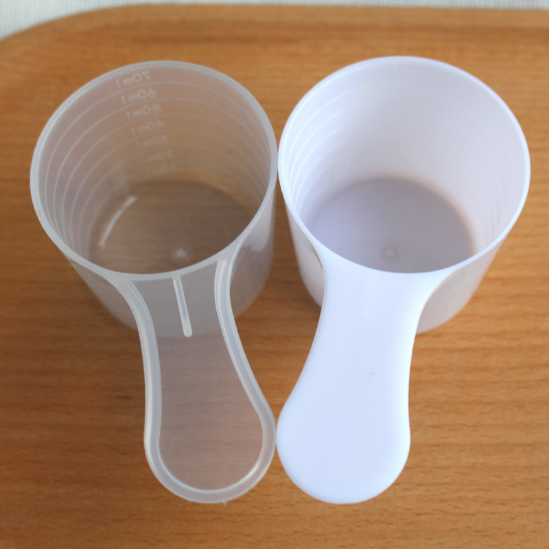 Transparent plastic measuring spoon measuring cup 70ml baking spoon with scale 35g feed cup measuring cylinder measuring cup food tools