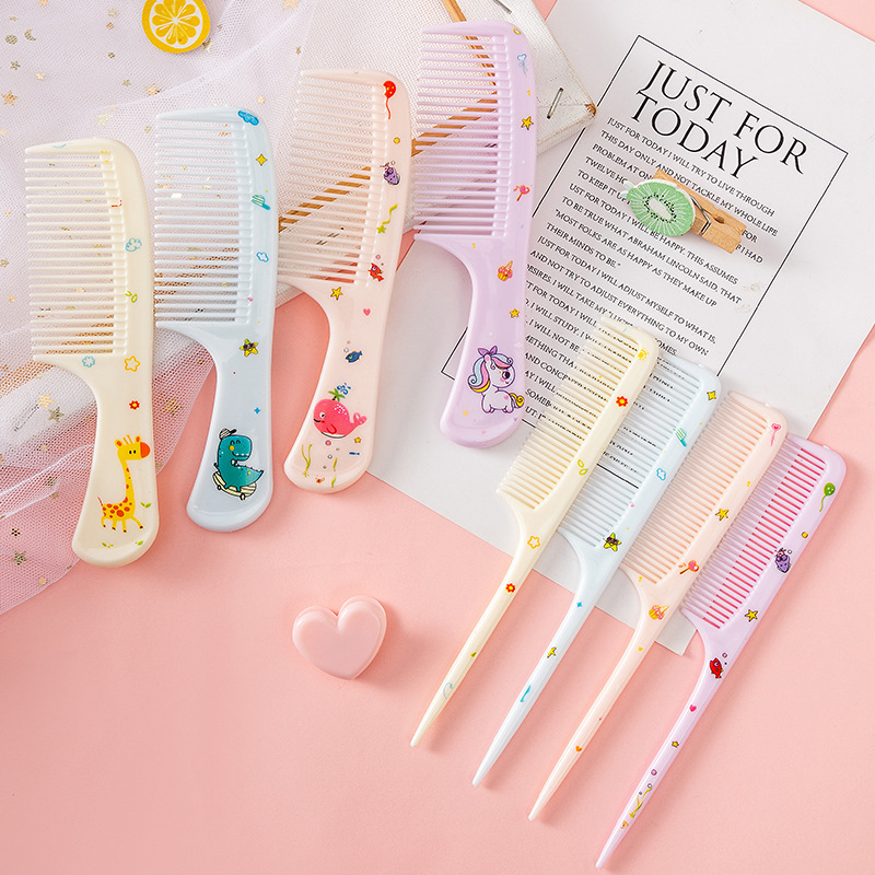 Cute Cartoon Hair Comb Children's Baby Wooden Comb Teeth Pointed Tail Comb Mini Portable Animal Pattern Set Comb