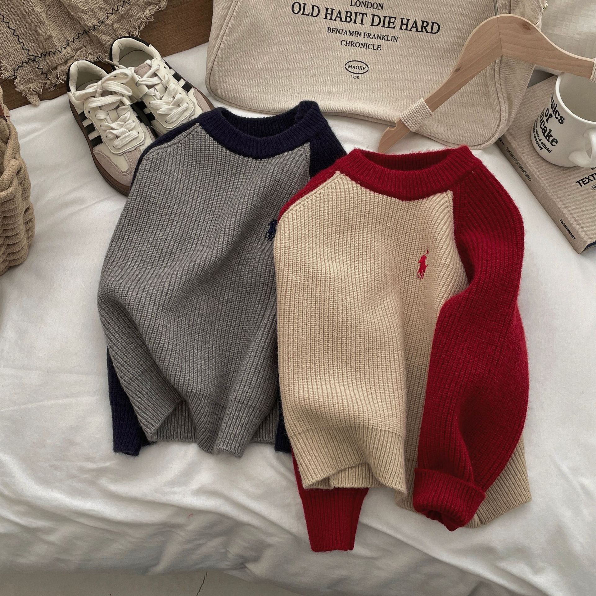  Autumn/Winter New Children's Knitted Sweater for Boys and Girls, Color-blocked Round Neck Sweater, Korean Style, Thickened Hooded Sweater, Fashion