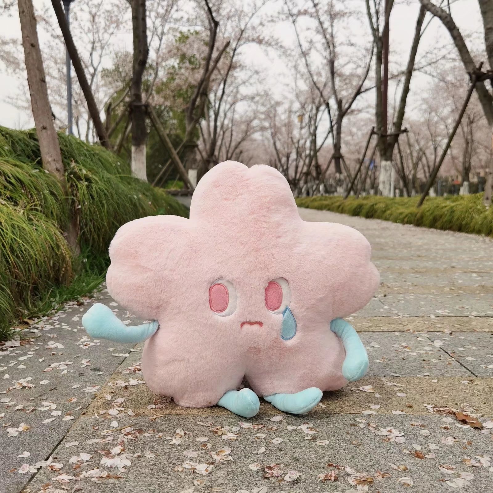 ins Japanese cute cherry blossom plush pillow living room sofa cushion bedroom girl heart children's room bay window decoration