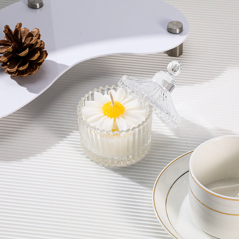 COZI Daisy scented candle birthday gift box cute low temperature soy wax bedroom niche light luxury