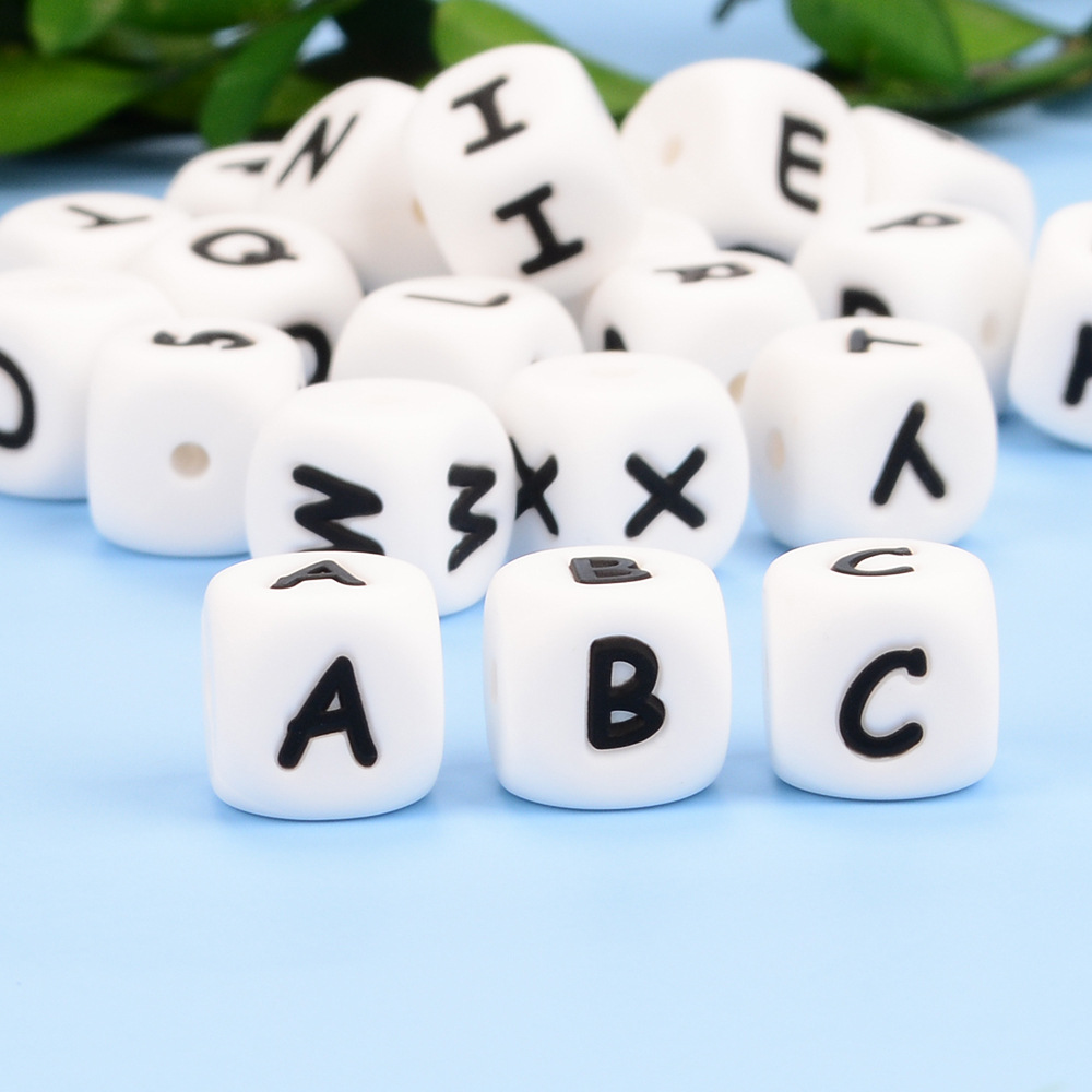 Silicone letter beads food grade baby teether pacifier chain Handmade diy beaded personalized jewelry accessories wholesale