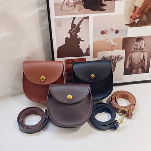 Children's bag Korean version of foreign retro male and female children Xiaoyao Bao.com rubber -shaped chest bag accessories coin purse