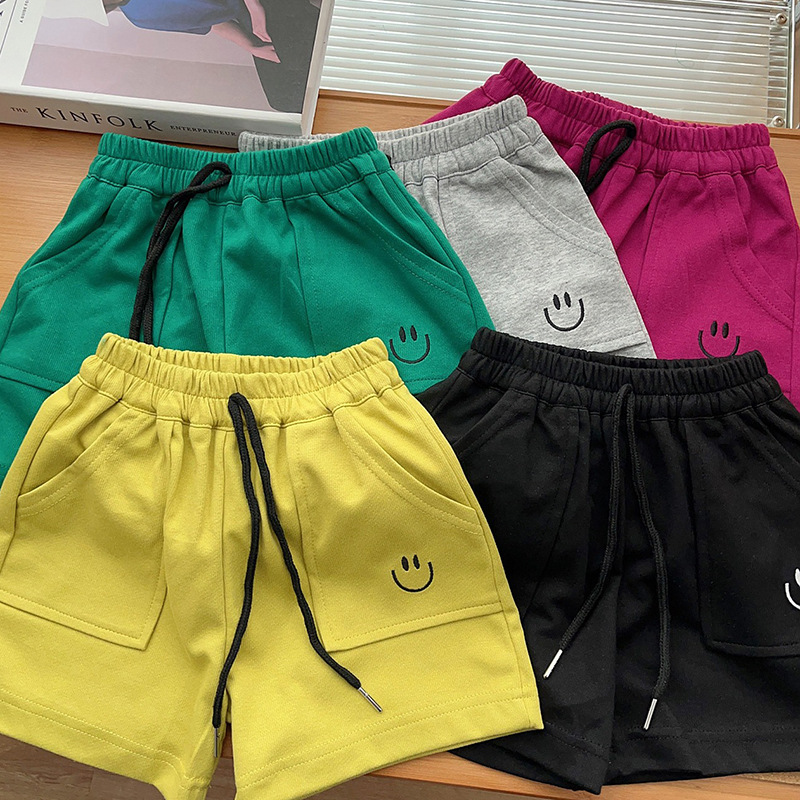 Boys and girls sports shorts cropped pants 2024 summer new versatile print children's casual pants mid-pants