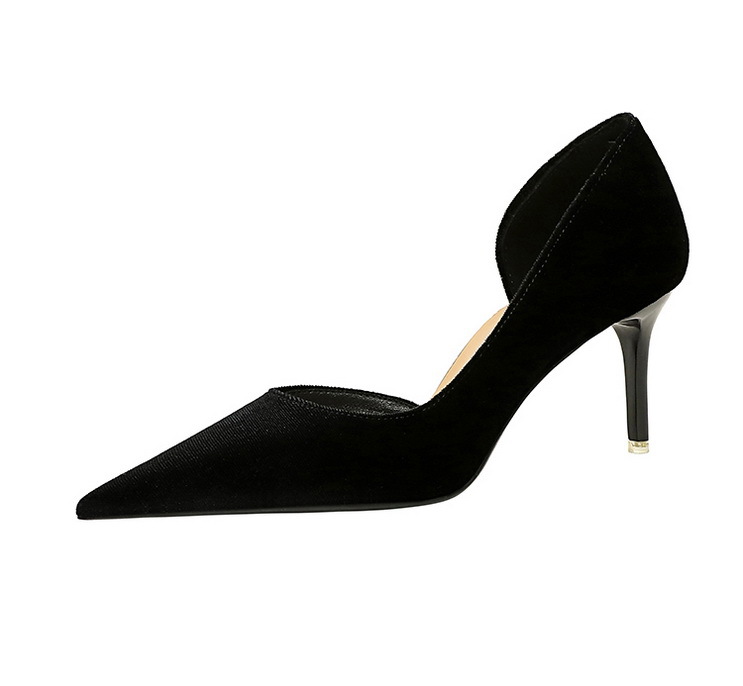 Women's shoes with fine heels, shallow heels and pointed side hollowed out west velvet shoes_voghion.com