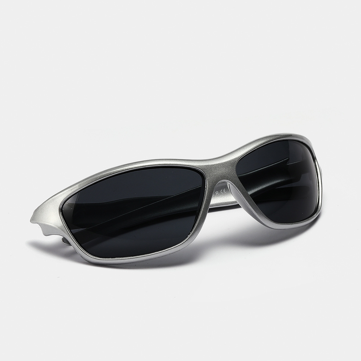 Xungesaibo futuristic glasses men's silver Y2K functional sunglasses ins female street Millennium hot girl sunglasses_voghion.com