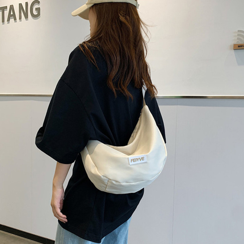 Nylon dumpling bag Japanese style all-match messenger bag casual large capacity canvas bag summer class shoulder commuter bag