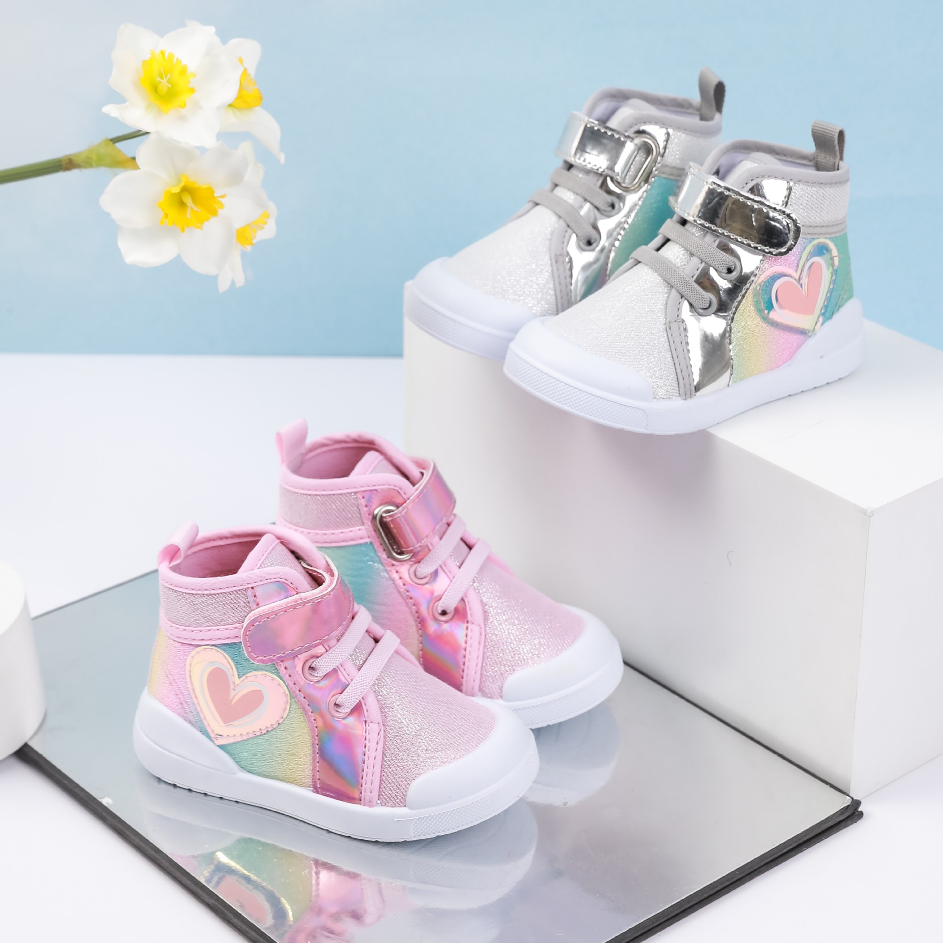 Children's Canvas Shoes High-top Spring and Summer Girls Children's Shoes Cute Princess Shoes Classic Casual Board Shoes Shell Head sneaker